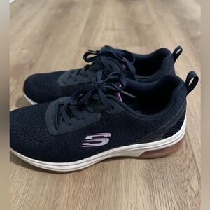 Skechers Black Sneakers with Cushioned Midsole